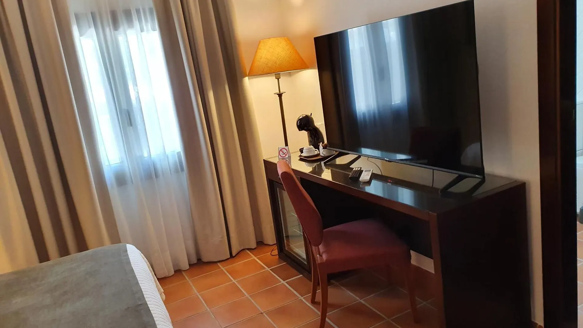 Hotel-Restaurante Casa Garcia Almonaster La Real 0*,  Spain
